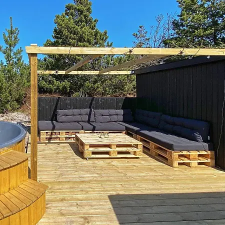 6 Person Holiday In Oksb L Oksbøl