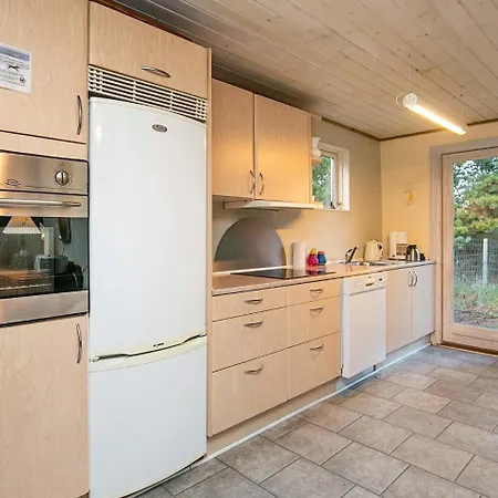 Σπίτι διακοπών 6 Person Holiday In Oksb L
