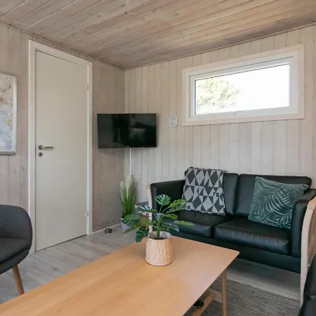 6 Person Holiday In Oksb L